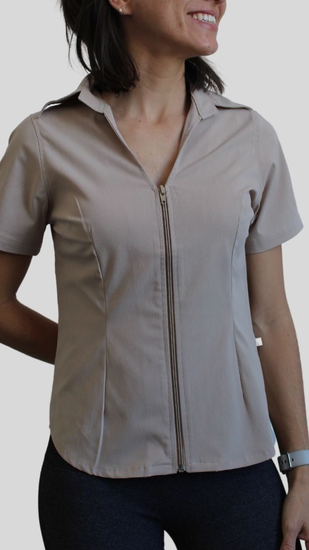 Camisa Feminina- Ziper- manga curta- nude