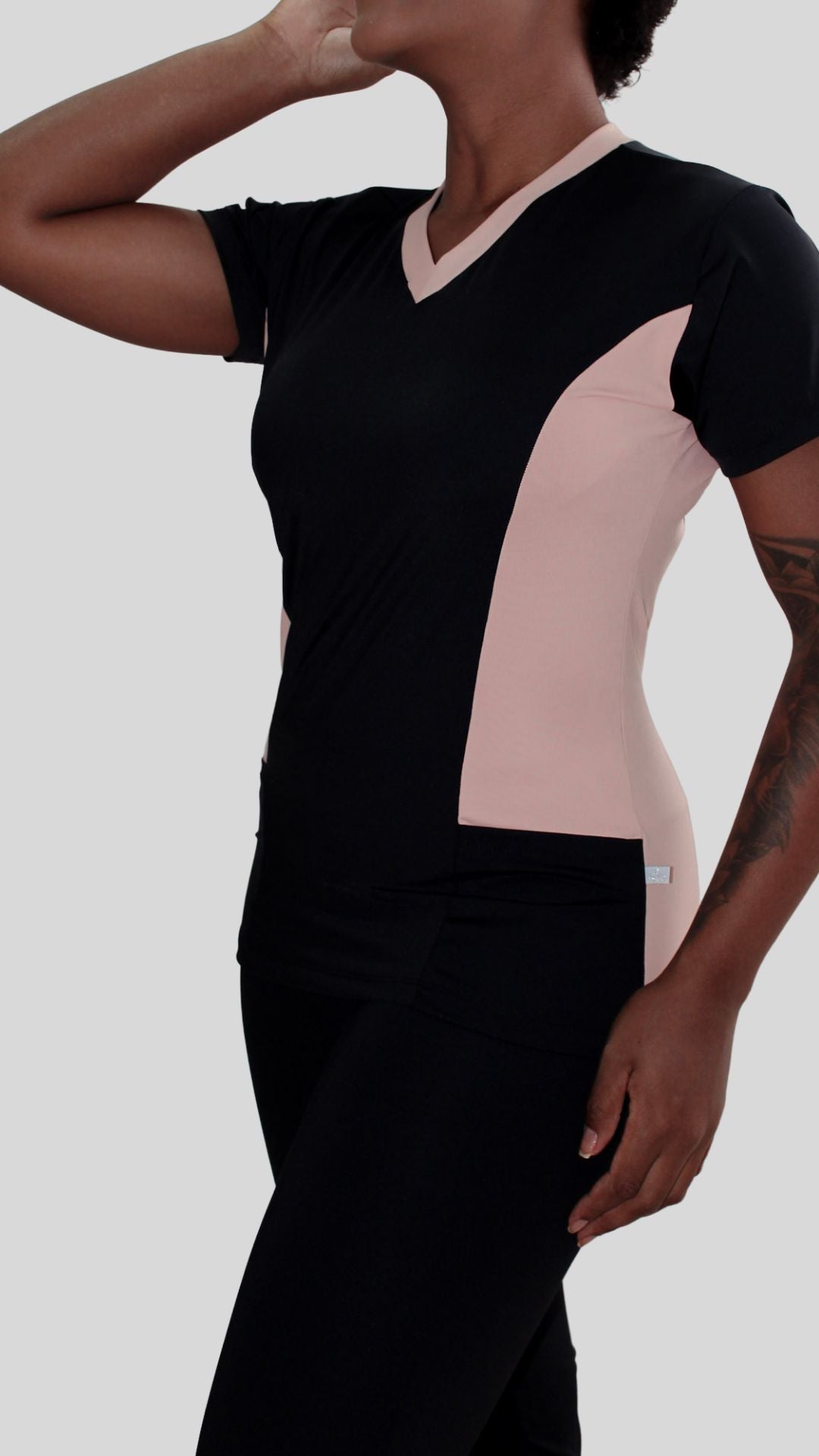 Scrub Feminino- Conjunto privativo Clássic- Preto & Rosa