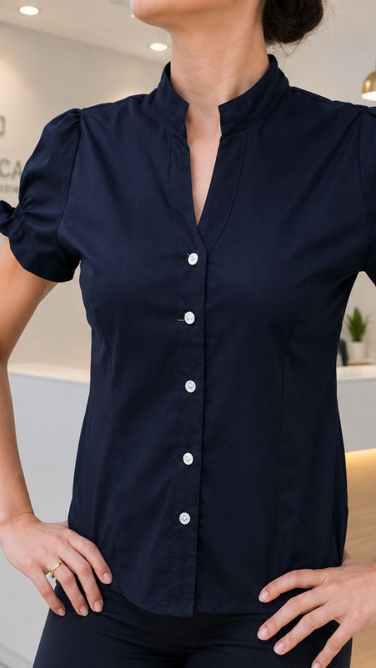 Camisa Feminina- Gola Padre- manga curta- Preta