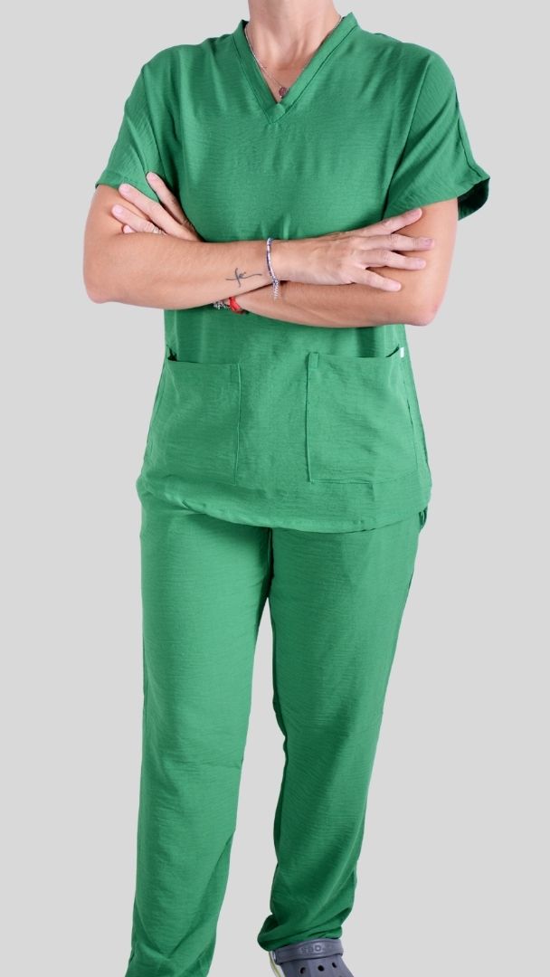 Scrub Feminino- Conjunto privativo- crepe verde